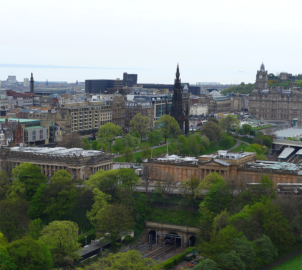 Edinburgh-view2